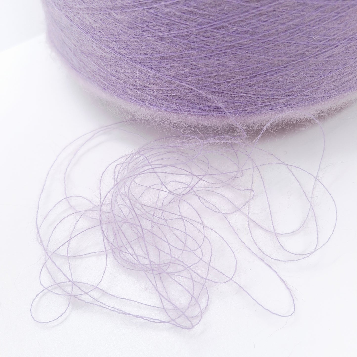 100g Mohair morbido filato italiano colore Lavanda Lilla Chiaro N.987