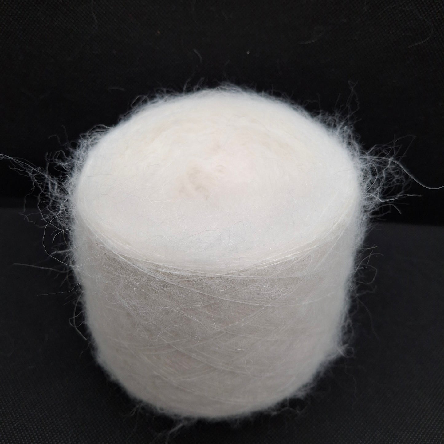 100g Mohair filato italiano colore Bianco N.1016
