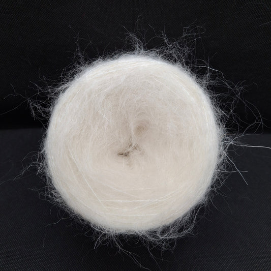 100g Mohair filato italiano colore Bianco N.1017