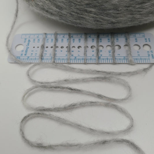 100g Lana Merino filato italiano colore Grigio Bianco N.1029
