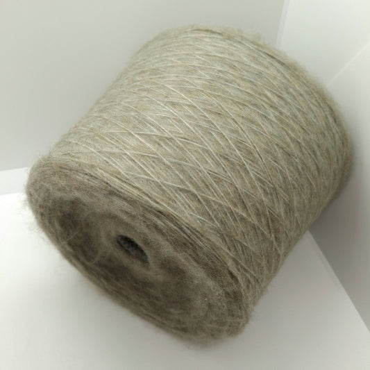 100g Ekstrafin Merinould Italiensk garn farve Tobaksgrøn N.1019