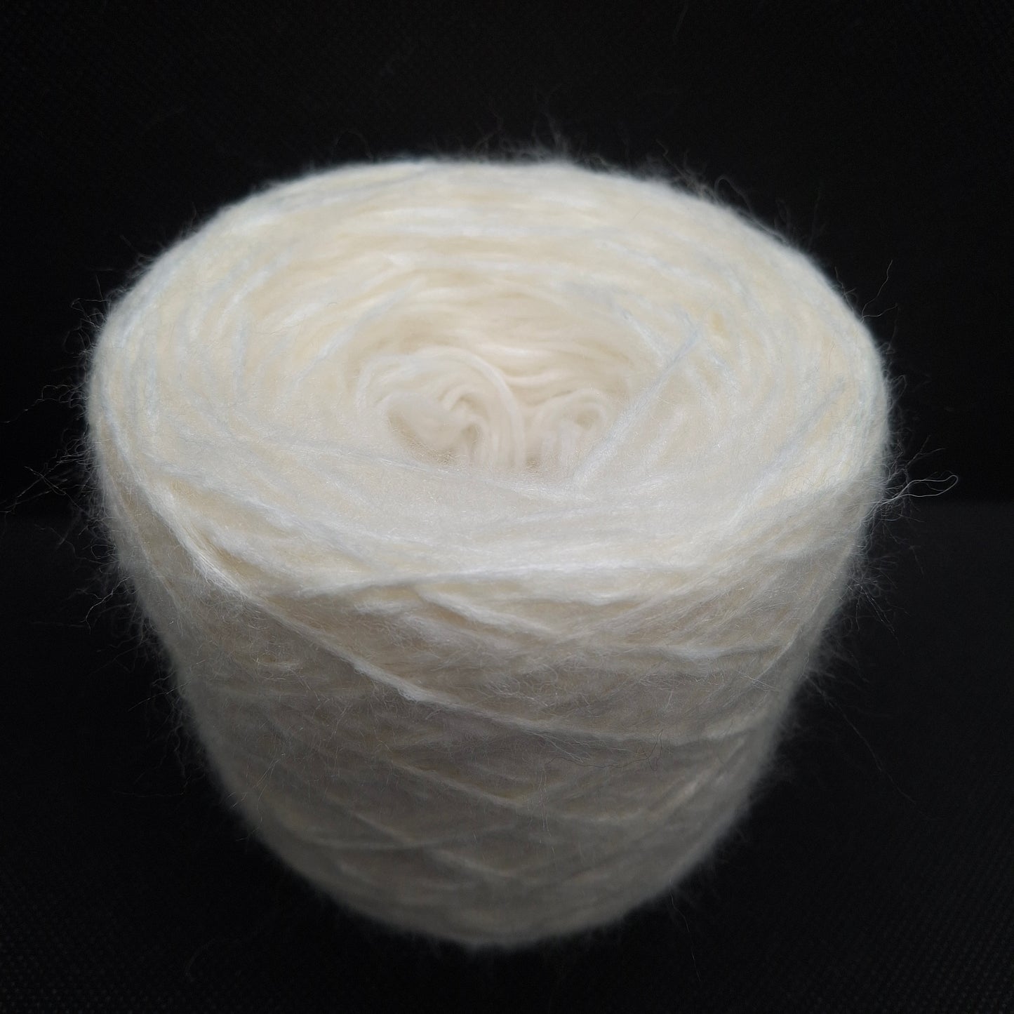 100g Lana Merino filato italiano colore Bianco N.1031