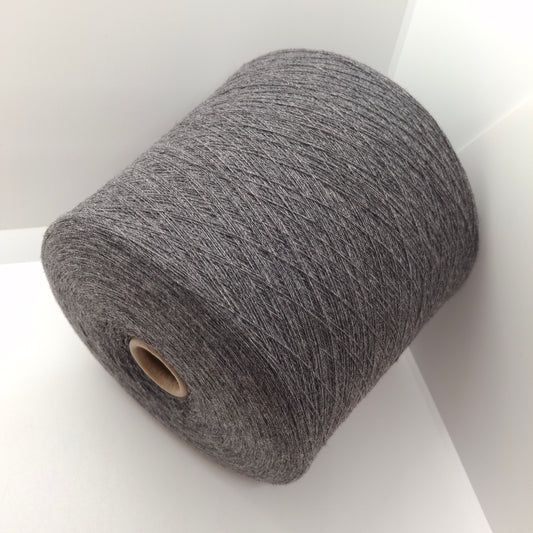 100 g Loro Piana 100% italiensk cashmeregarn, farve grå N.1037