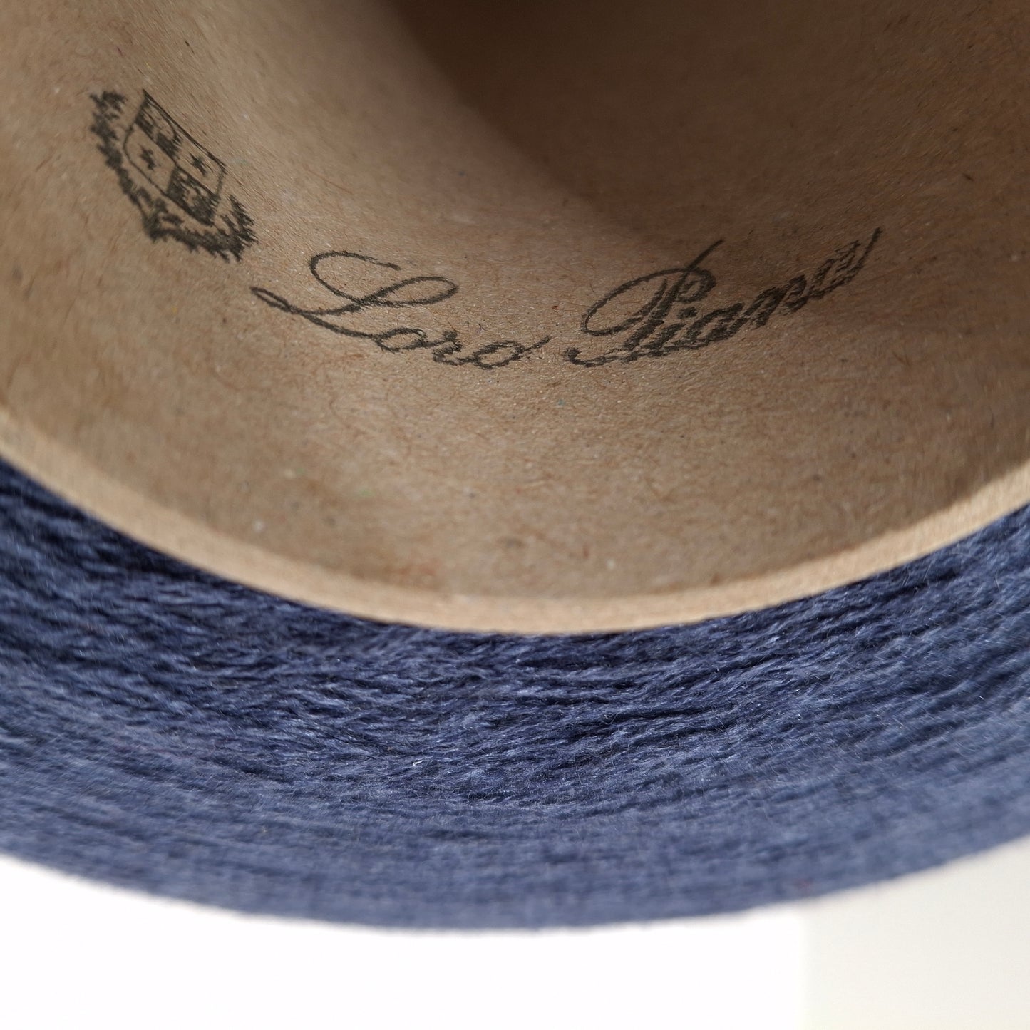 100g Loro Piana Cashmere 53% Seta 47% filato italiano colore Blu N.1041