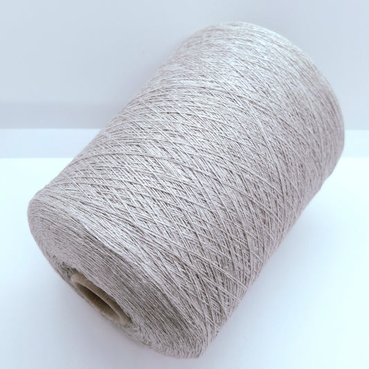 530 g Loro Piana Cashmere 53% silke 47% italiensk garn farve perlegrå N.1048