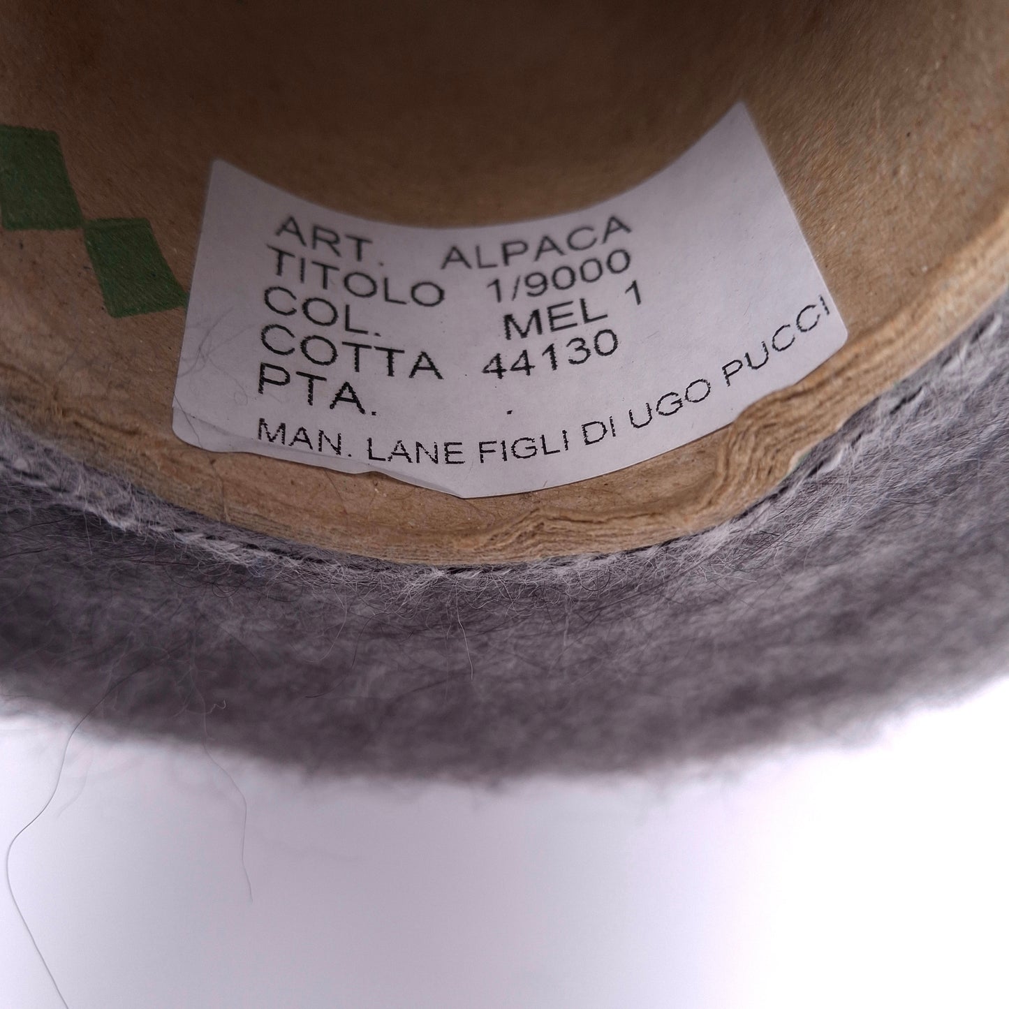 100 g de fil italien doux en alpaga brossé, coloris Gris Mélange N. 1054