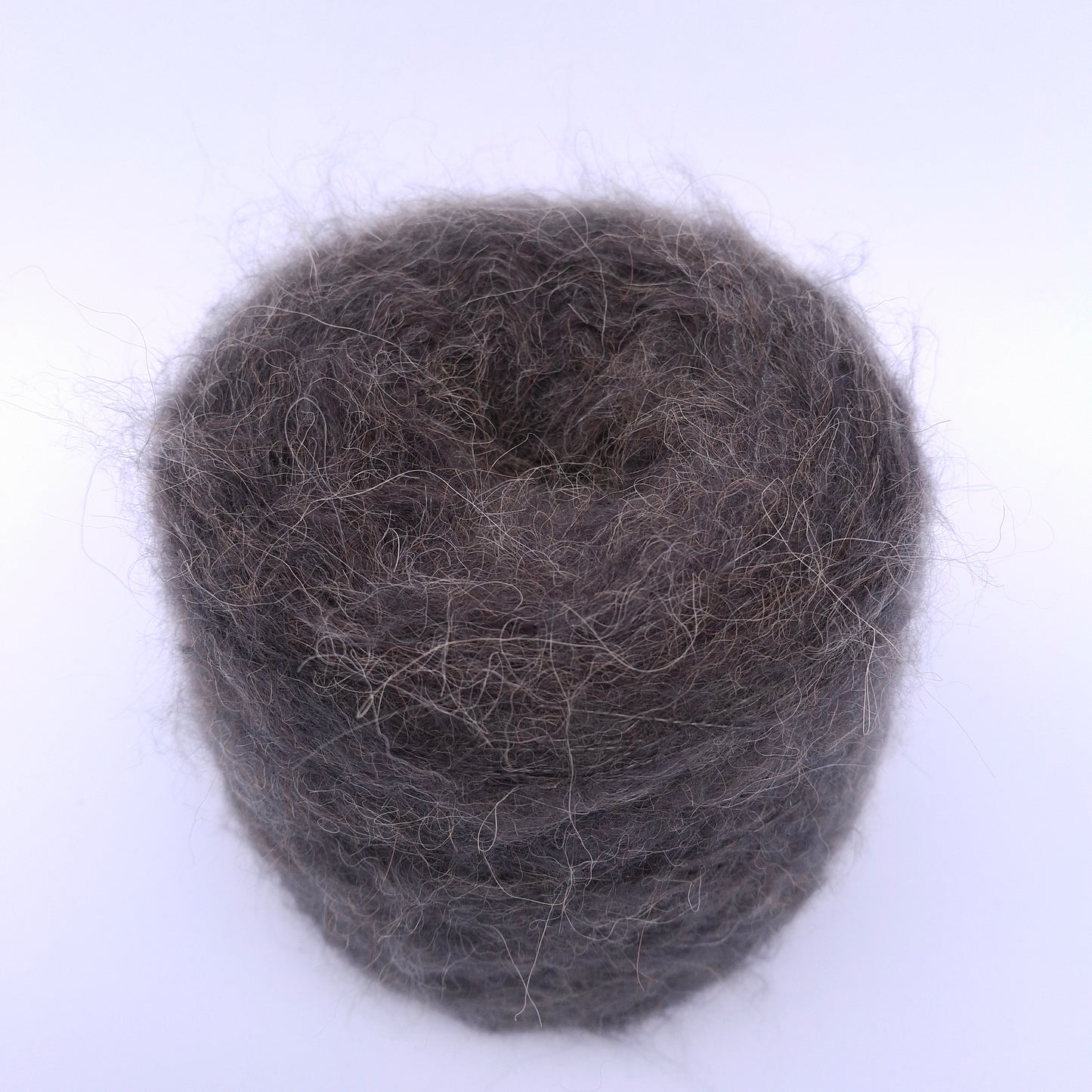 100 g de fil italien doux en alpaga brossé, coloris Gris Grizzolato N. 1055