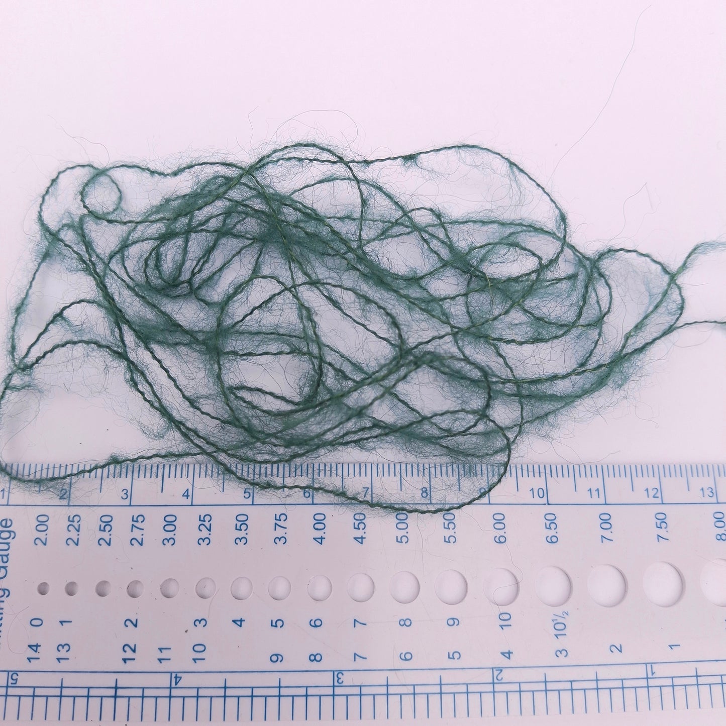 100 g de hilo italiano suave de alpaca cepillada, color verde N.º 1064