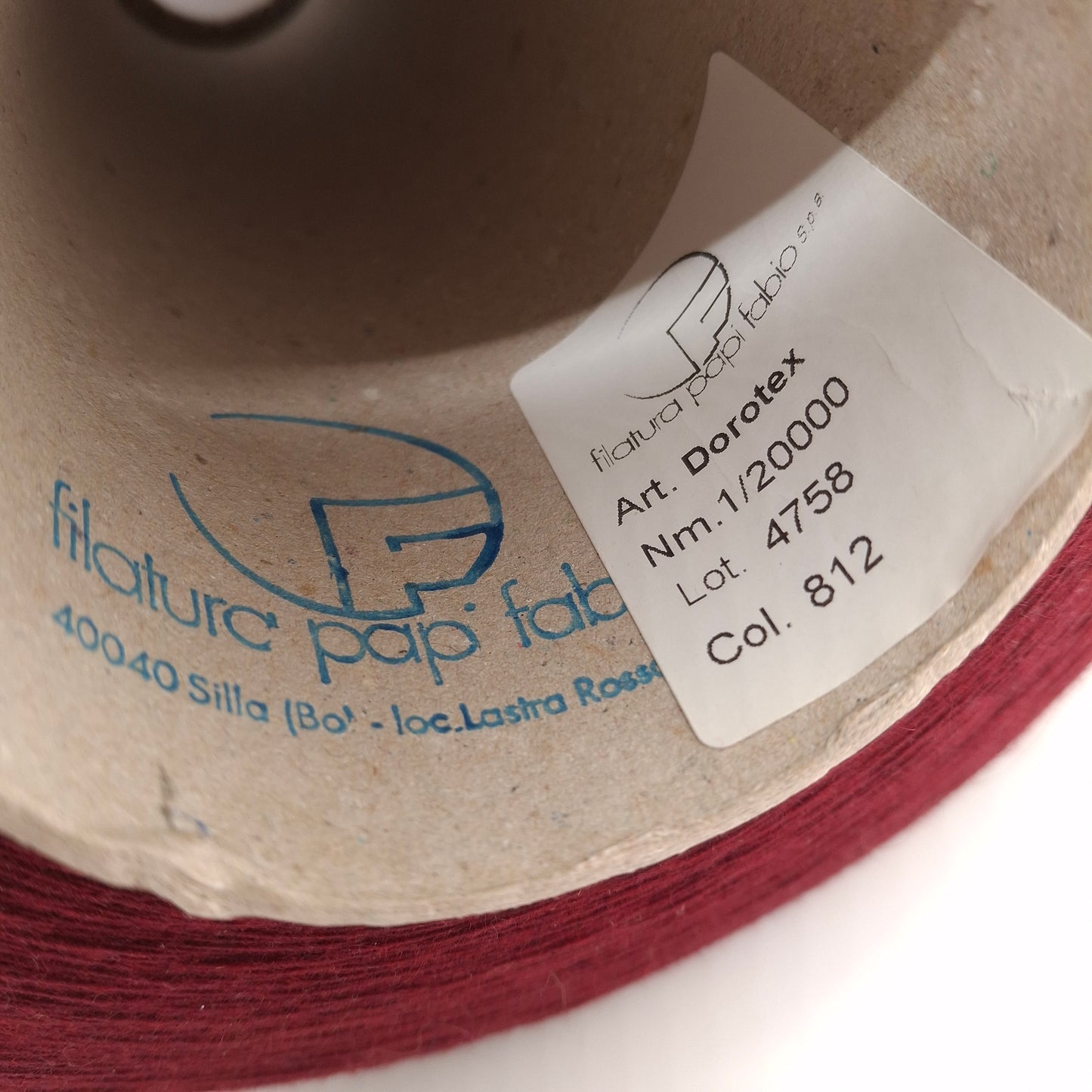 Fil de laine mérinos cachemire italien, coloris Bordeaux N° 1080