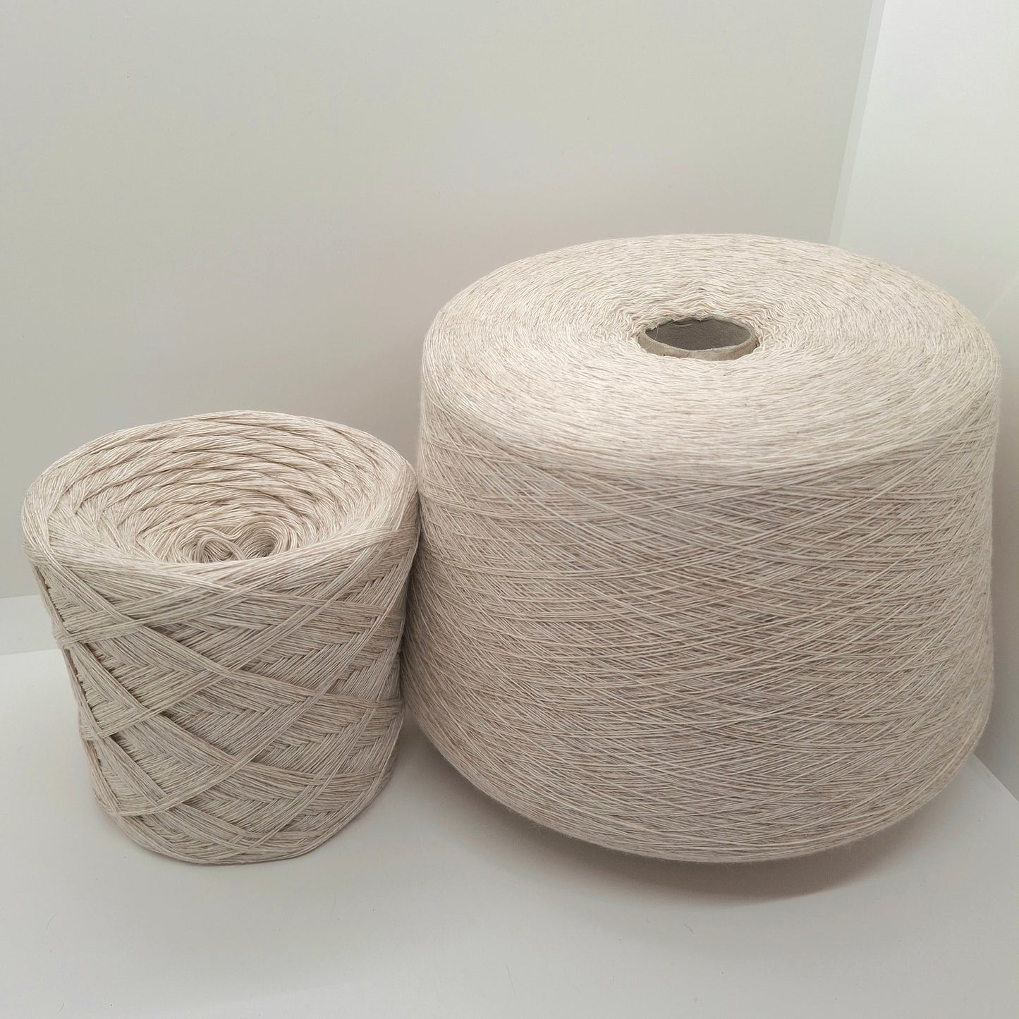 Merino Wool Viscose Italian yarn color Raw Beige Mélange N.1077