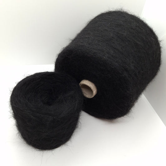 100 g weiches italienisches Mohairgarn, Farbe Schwarz, Nr. 1086