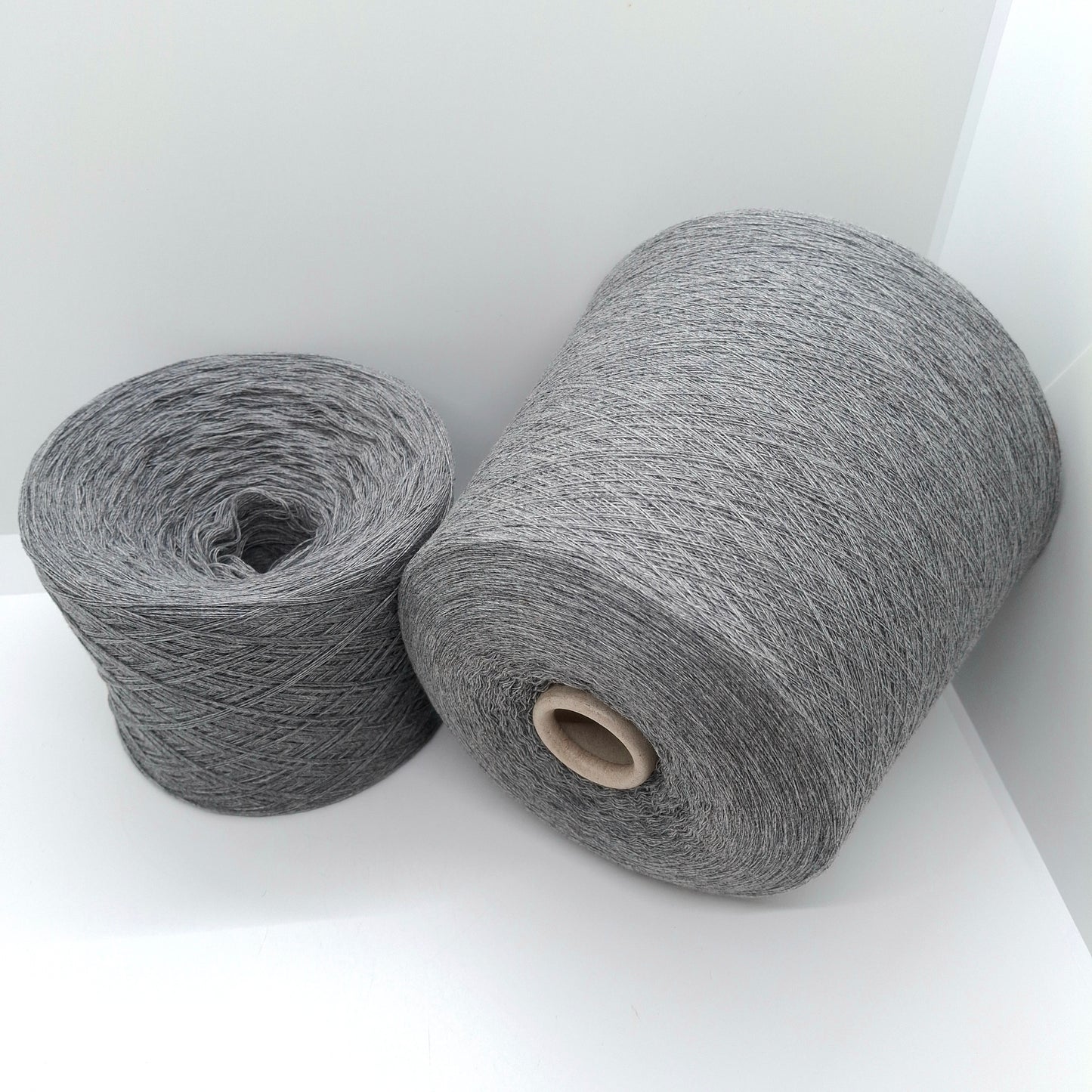 Kaschmir-Merinowolle, italienisches Garn, Farbe Grau, Nr. 1092