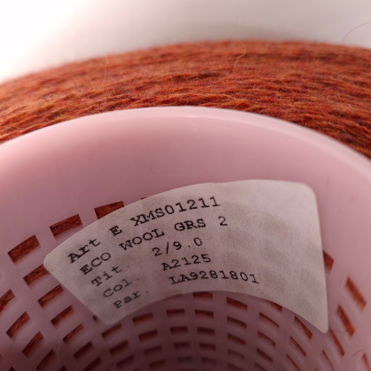 100g Italian Wool Yarn Color Brown Cinnamon N.1102