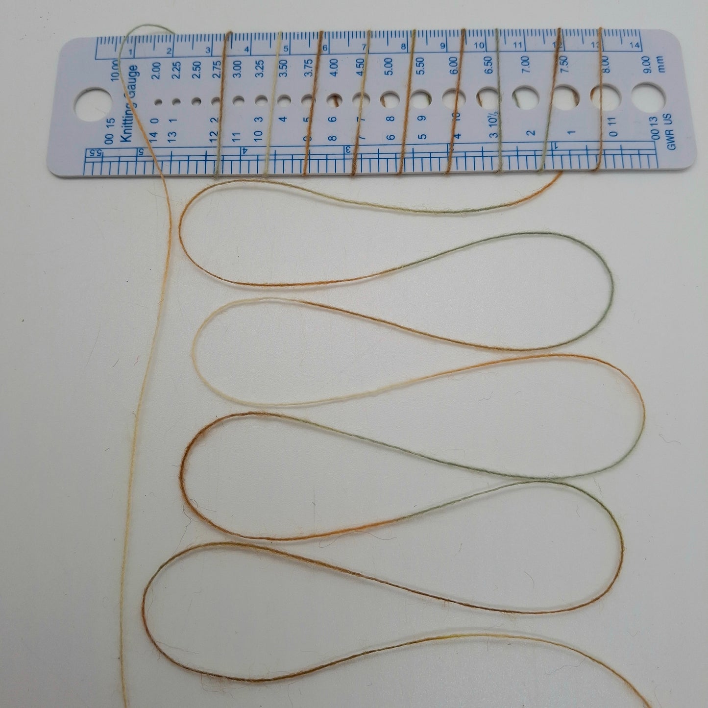 100g Soft Wool Italian Yarn Color Beige Mélange N.1100