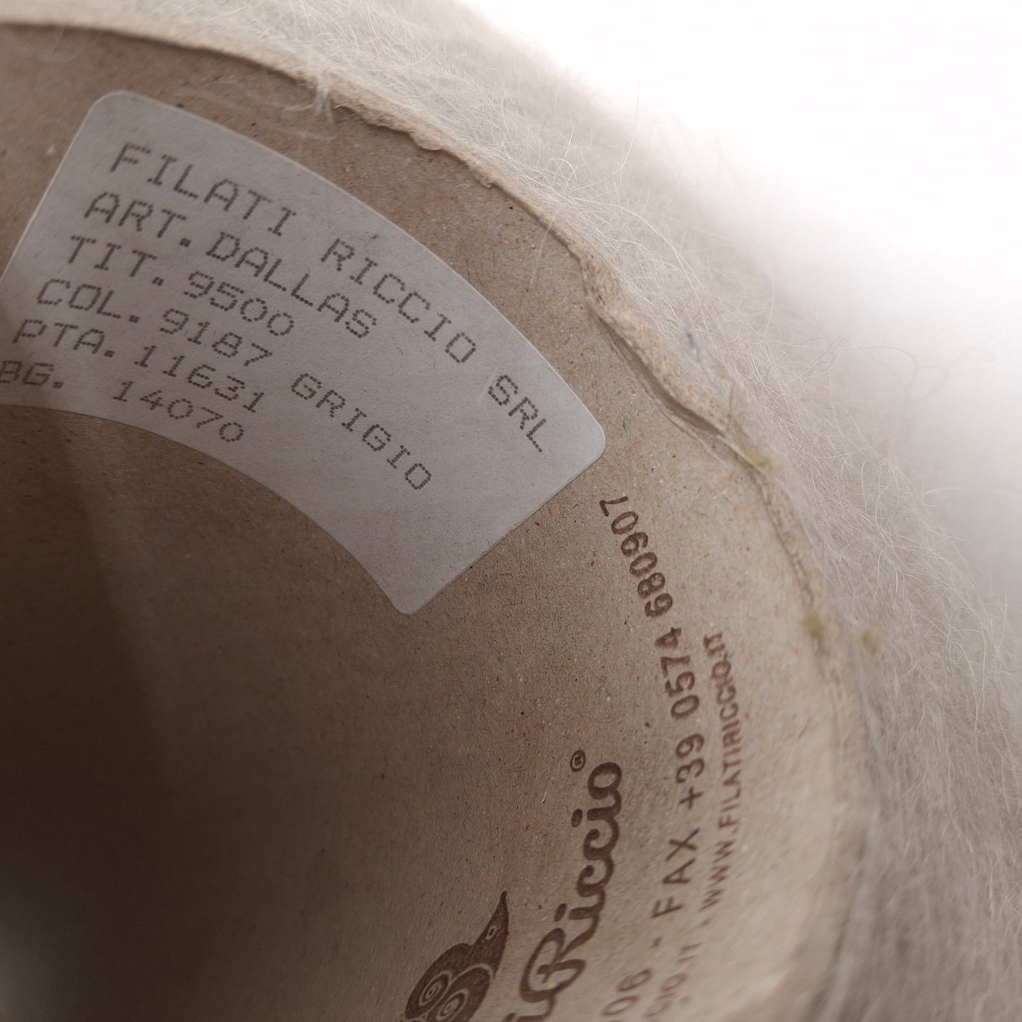 100g Mohair soft Italian yarn color Light Grey N.1095