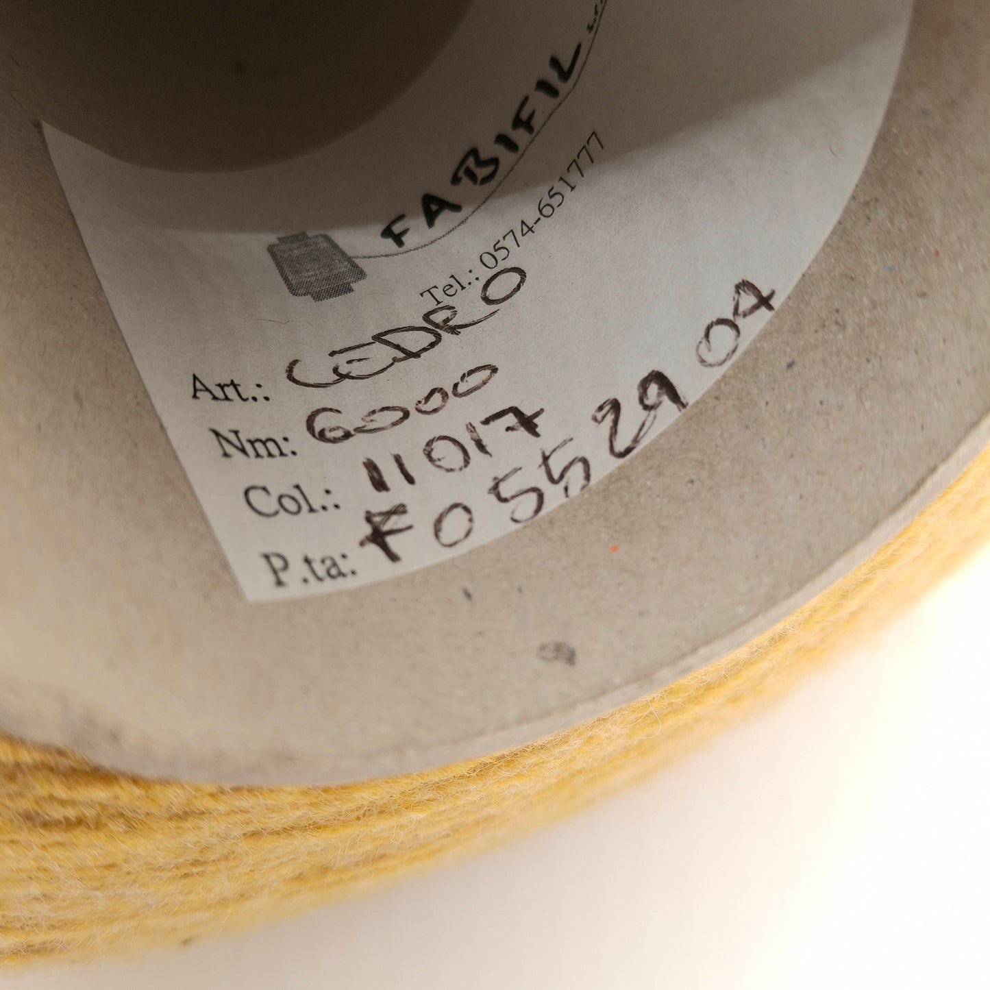 100g Italian wool yarn color Pastel Yellow N.1113