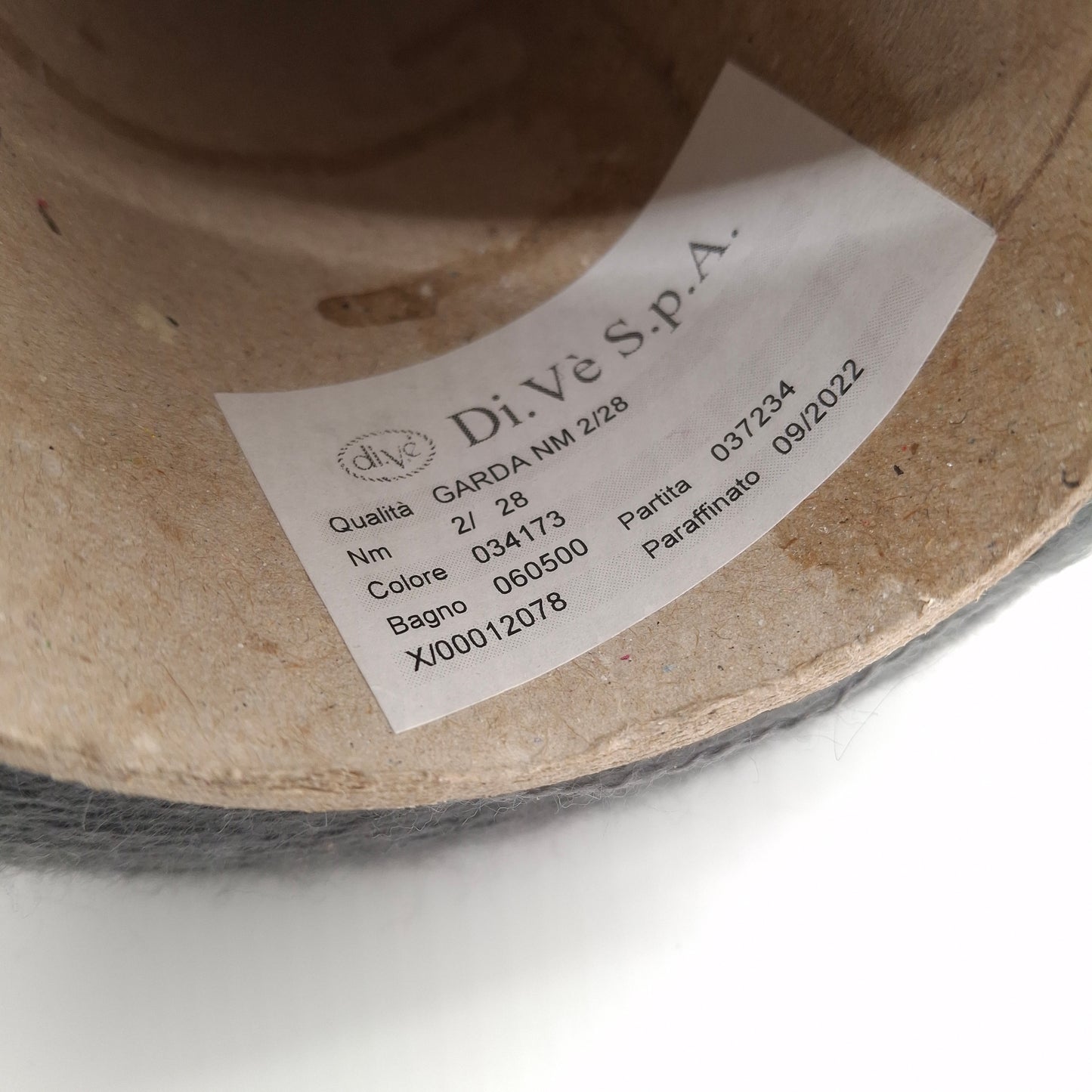 Italiensk merinouldgarn Farve Grå N.1163