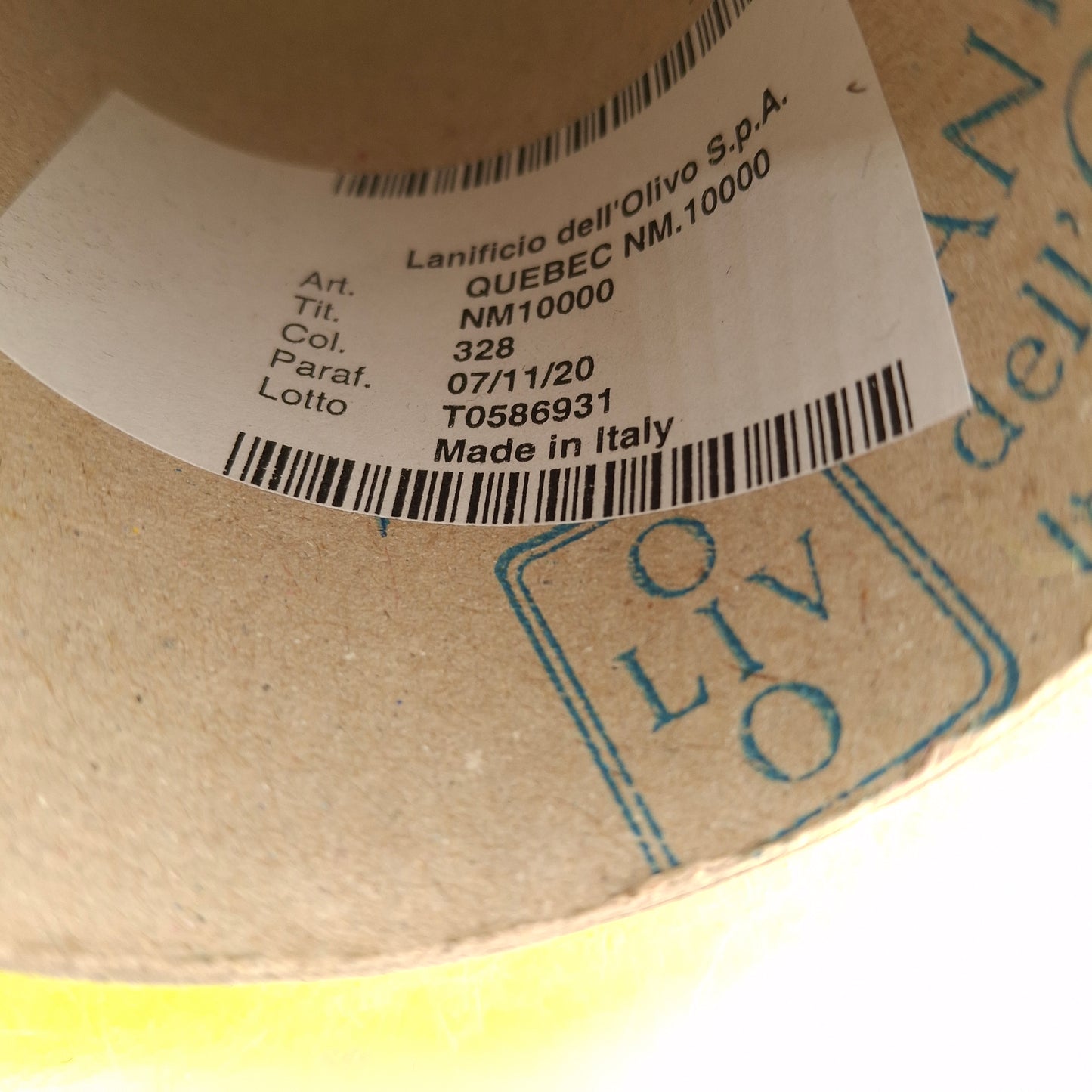 100g blødt mohair garn i italiensk farve, limegul, nr. 1196