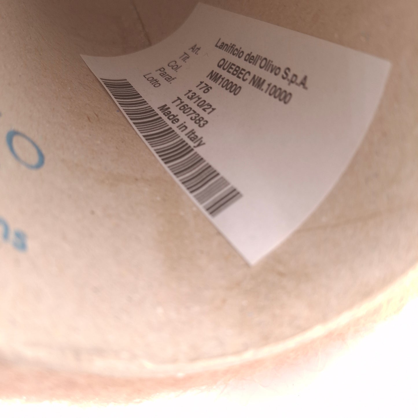 100g blødt mohair garn i italiensk farve brun nr. 1192