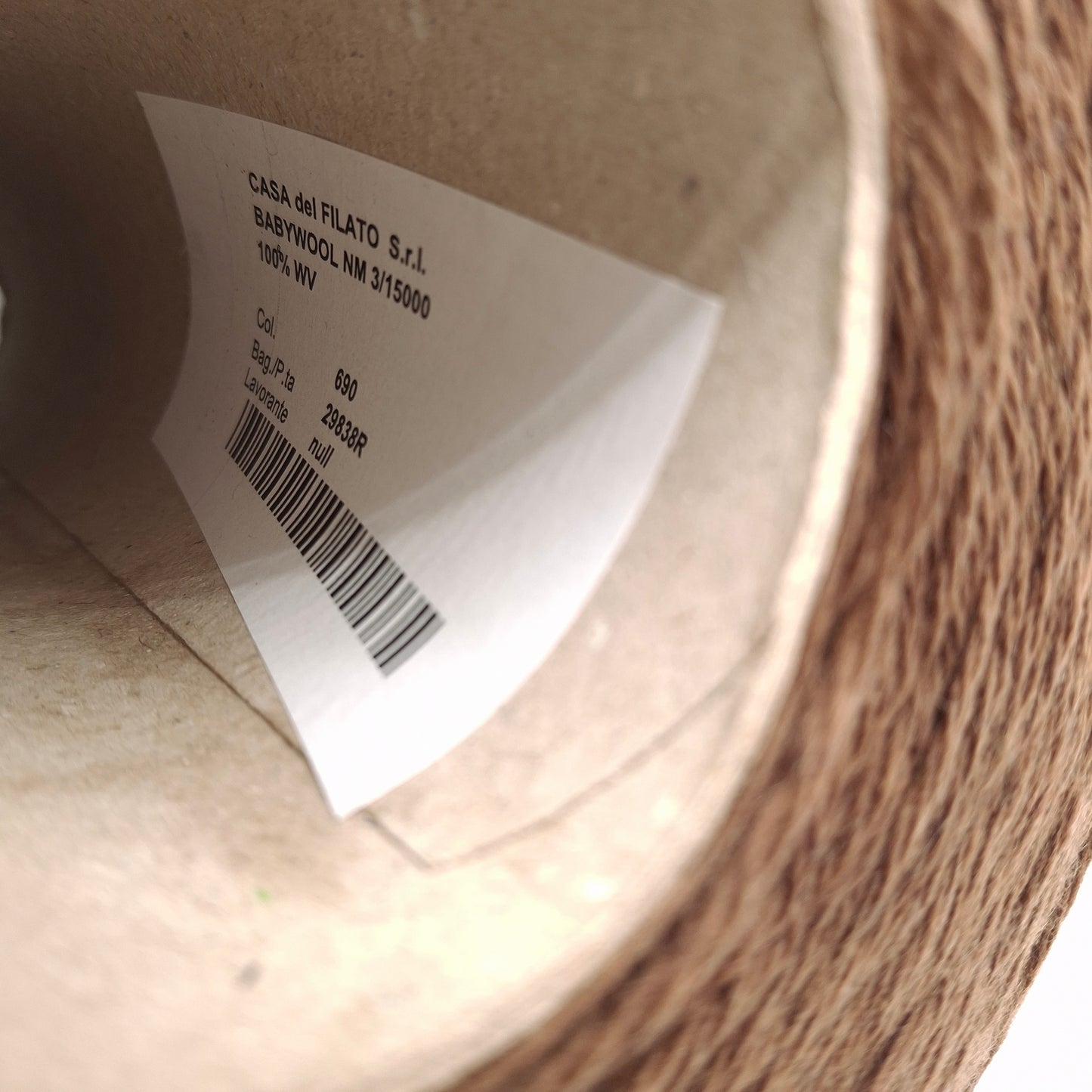 100 g extrafeine Merinowolle, 100 % italienisches Garn, Farbe Braun, Nr. 1209