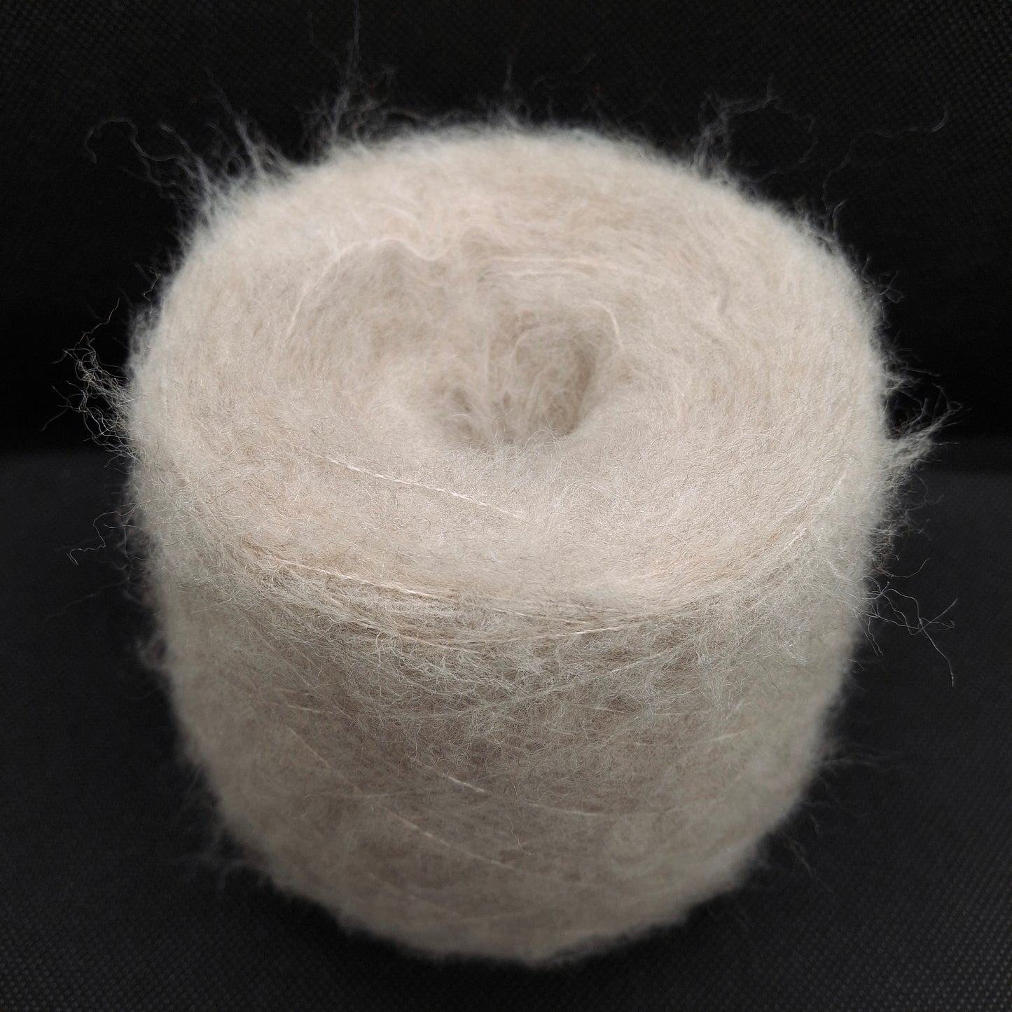 Hilo italiano suave de lana cepillada de 100 g color Beige Crudo Mélange N.1235