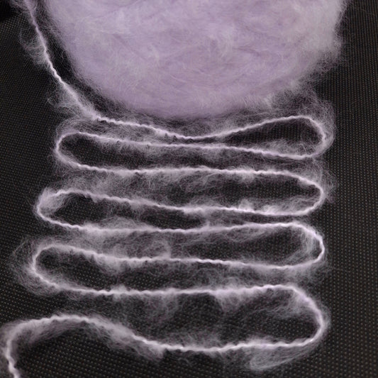 100g Filato Soffice italiano morbido colore Lilla Lavanda N.1245