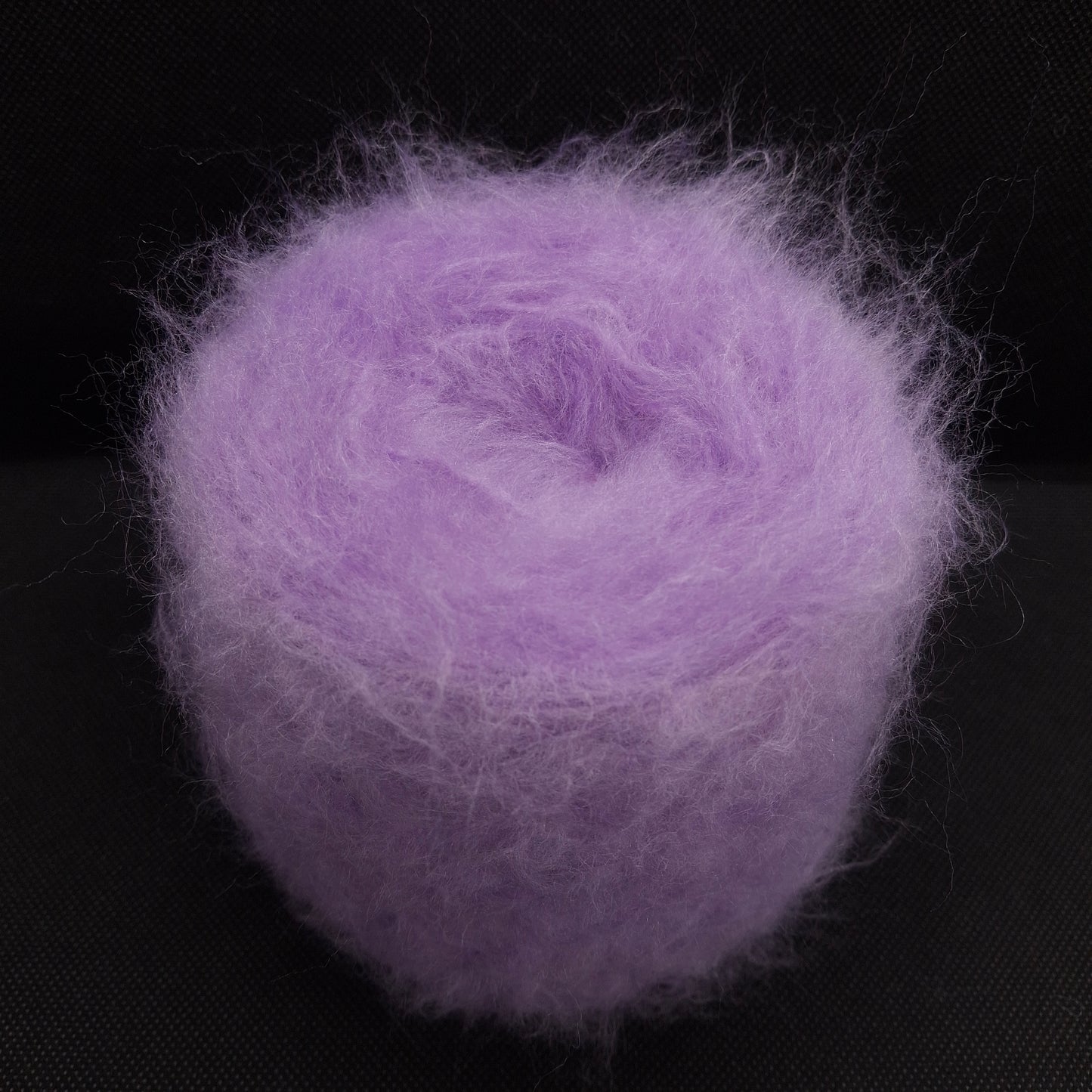 100g Filato Soffice italiano morbido colore Lilla N.1244