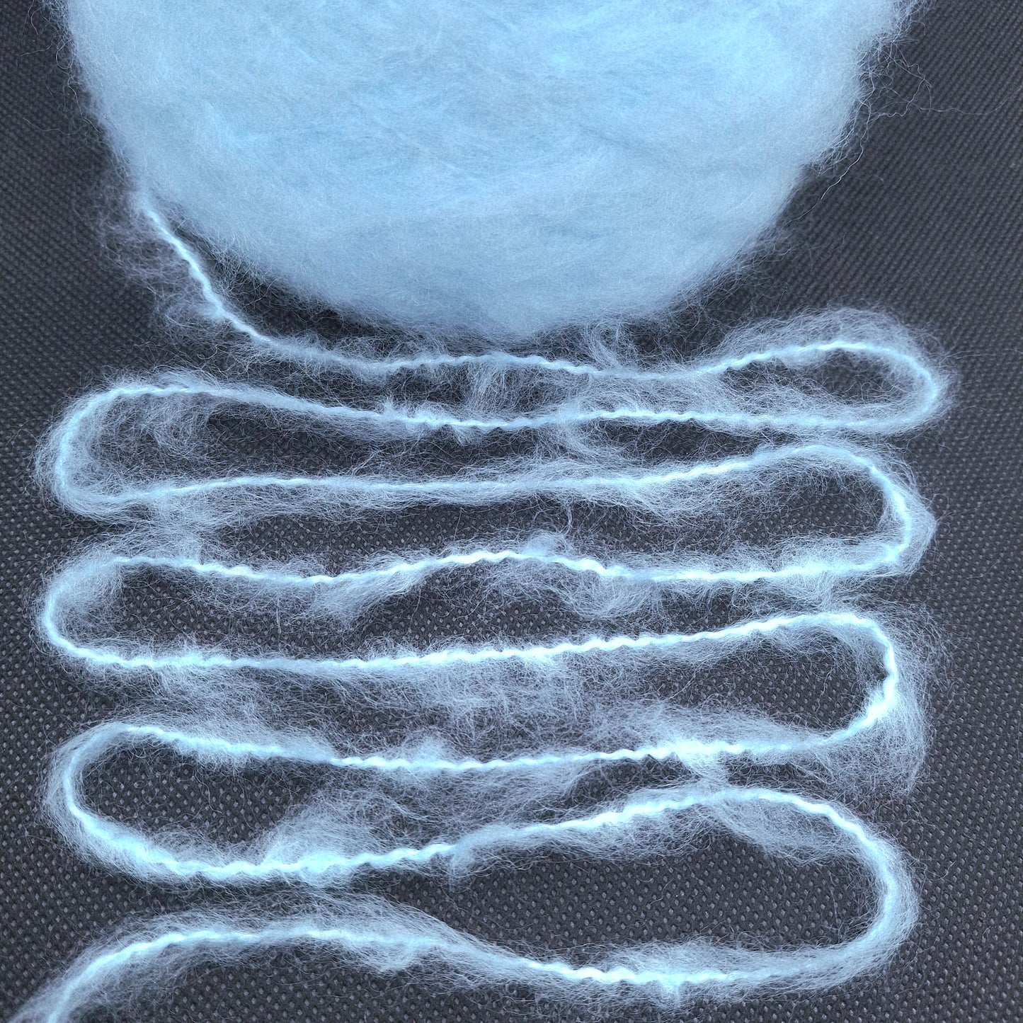 100g Filato Soffice italiano morbido colore Azzurro Chiaro N.1246