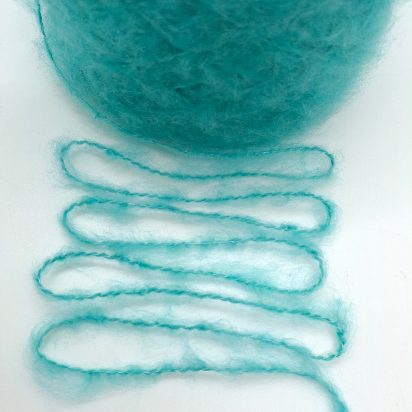 100g Filato Soffice italiano morbido colore Verde N.1247