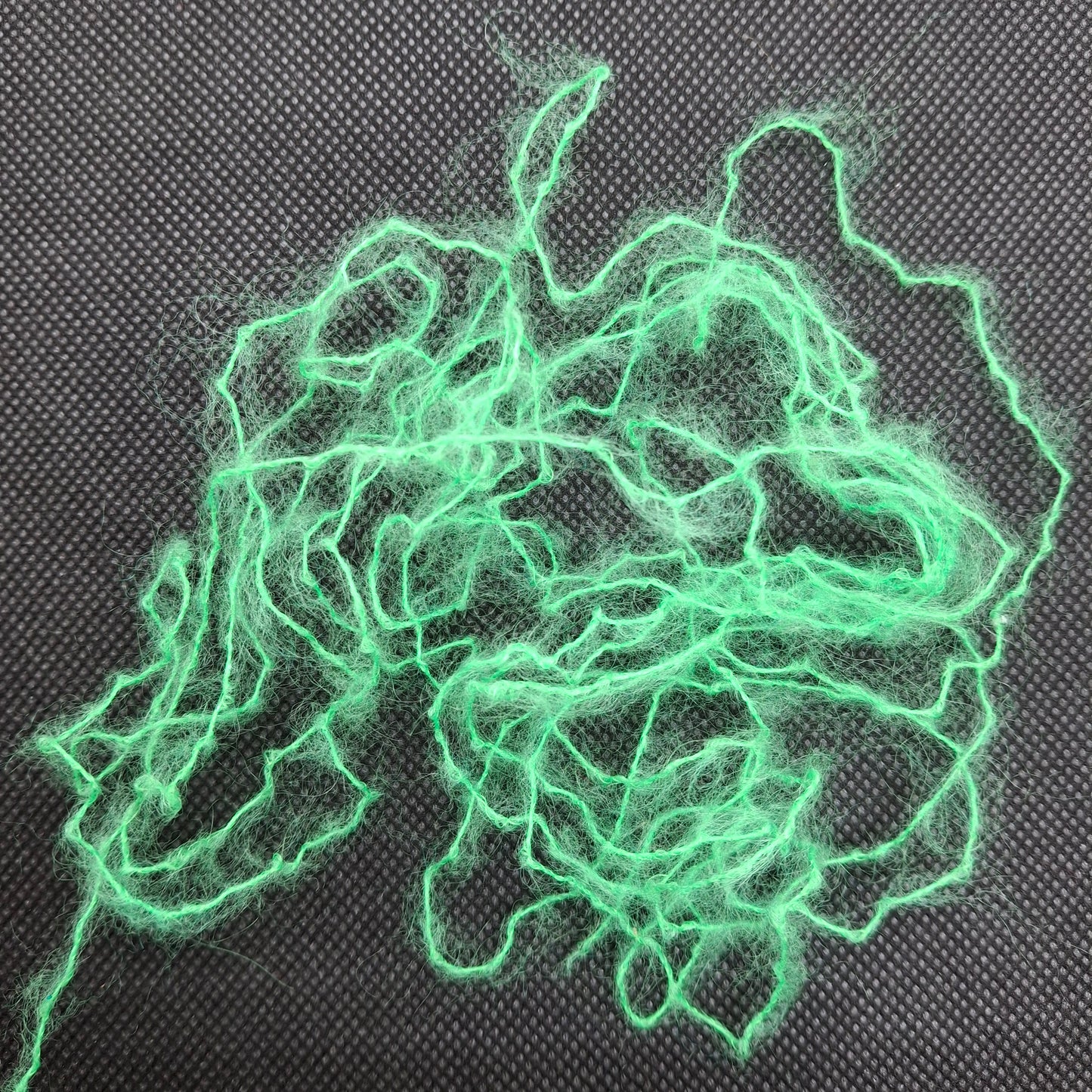 100 g de fil SuperKid Mohair doux italien, coloris Vert acide N. 1253