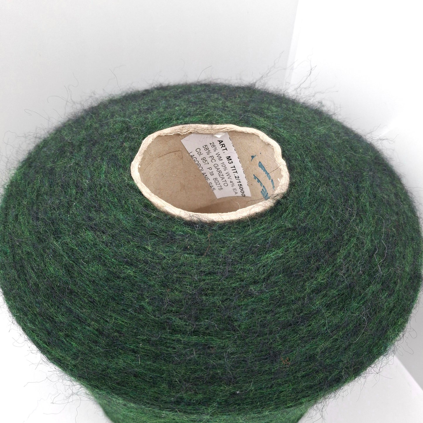 100 g de laine mohair italienne, couleur verte N. 1280