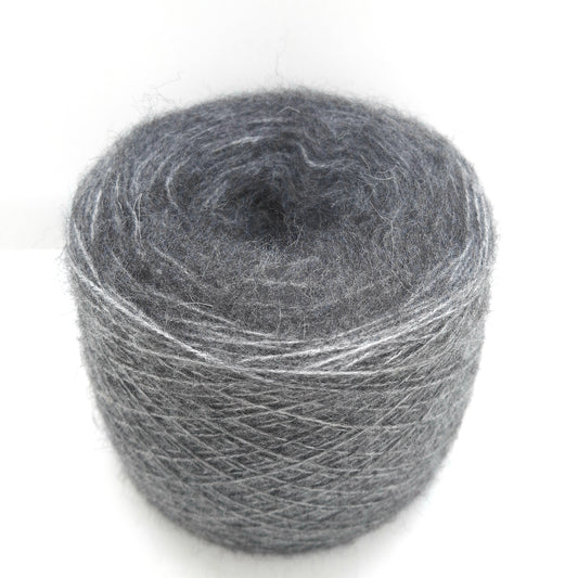 100 g de laine mohair italienne, coloris gris N. 1277