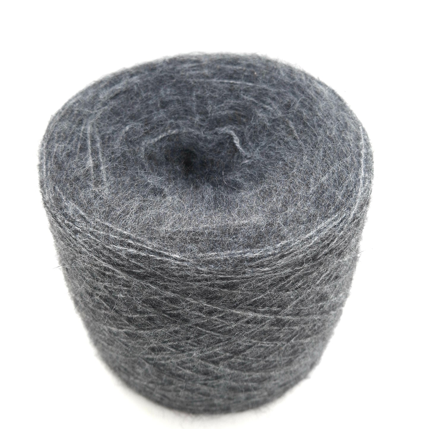 100 g de laine mohair italienne, coloris gris foncé N. 1276