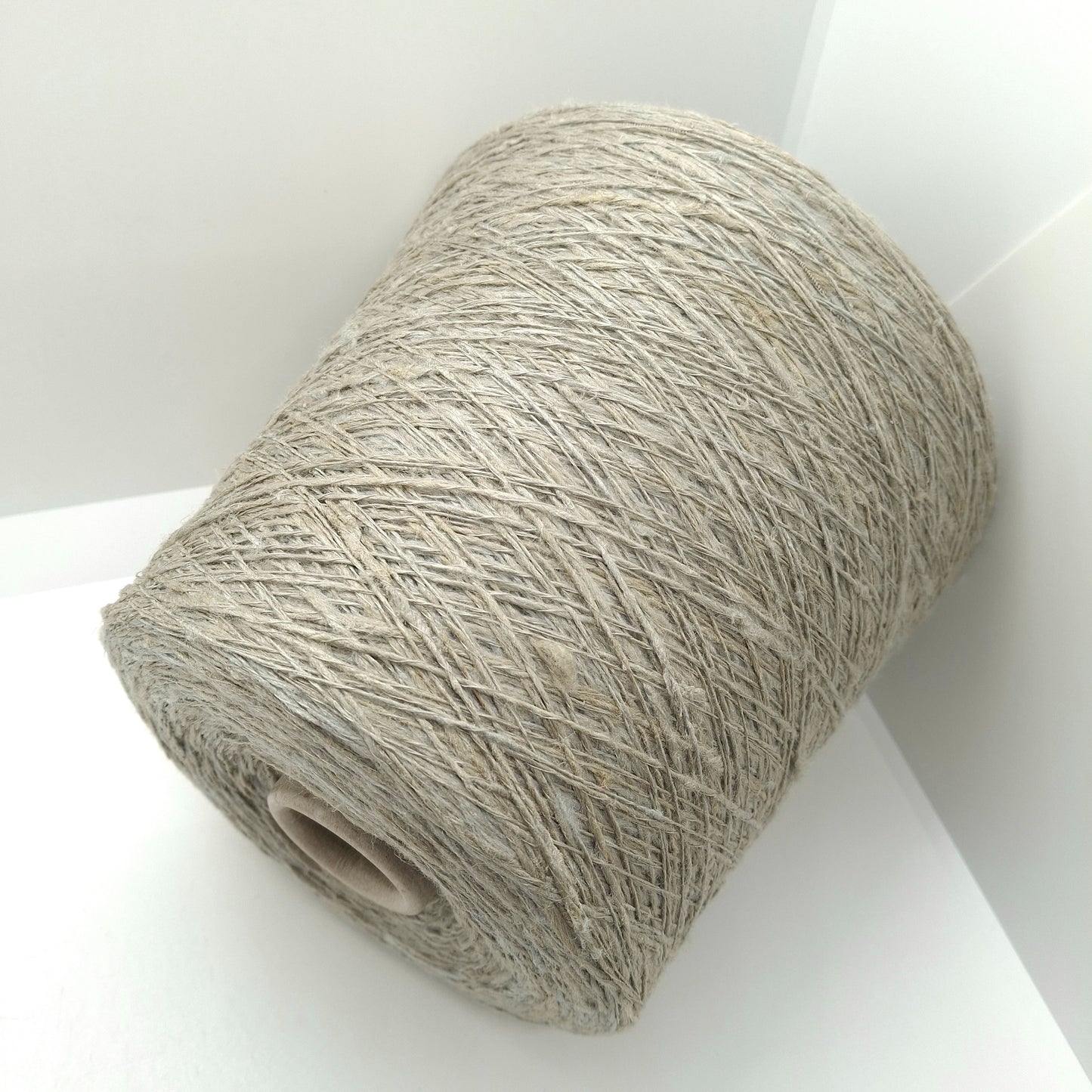 100g Seta Tussah 100% filato italiano Irregolare colore Grigio Beige N.1304
