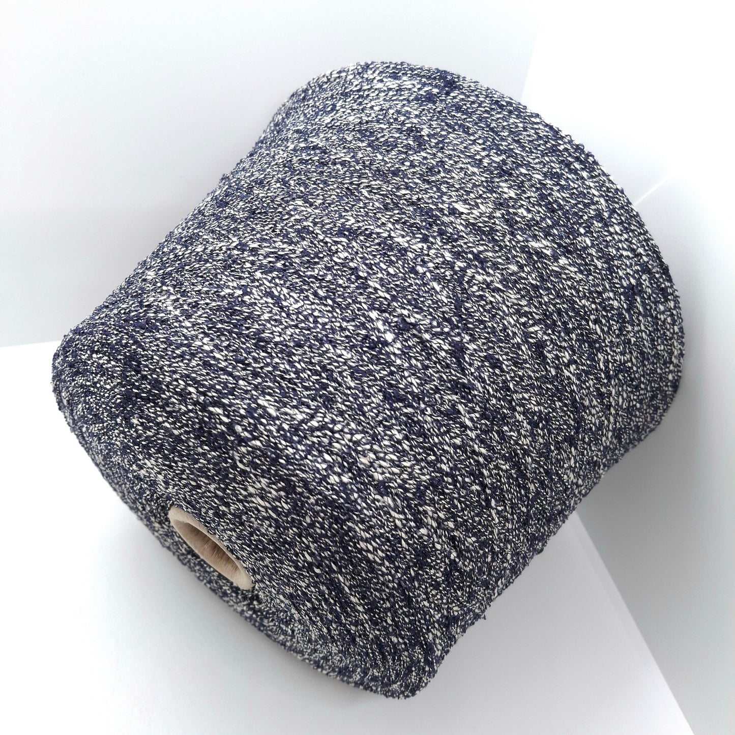 100g Italian Irregular Frisè Yarn White Dark Blue N.1344