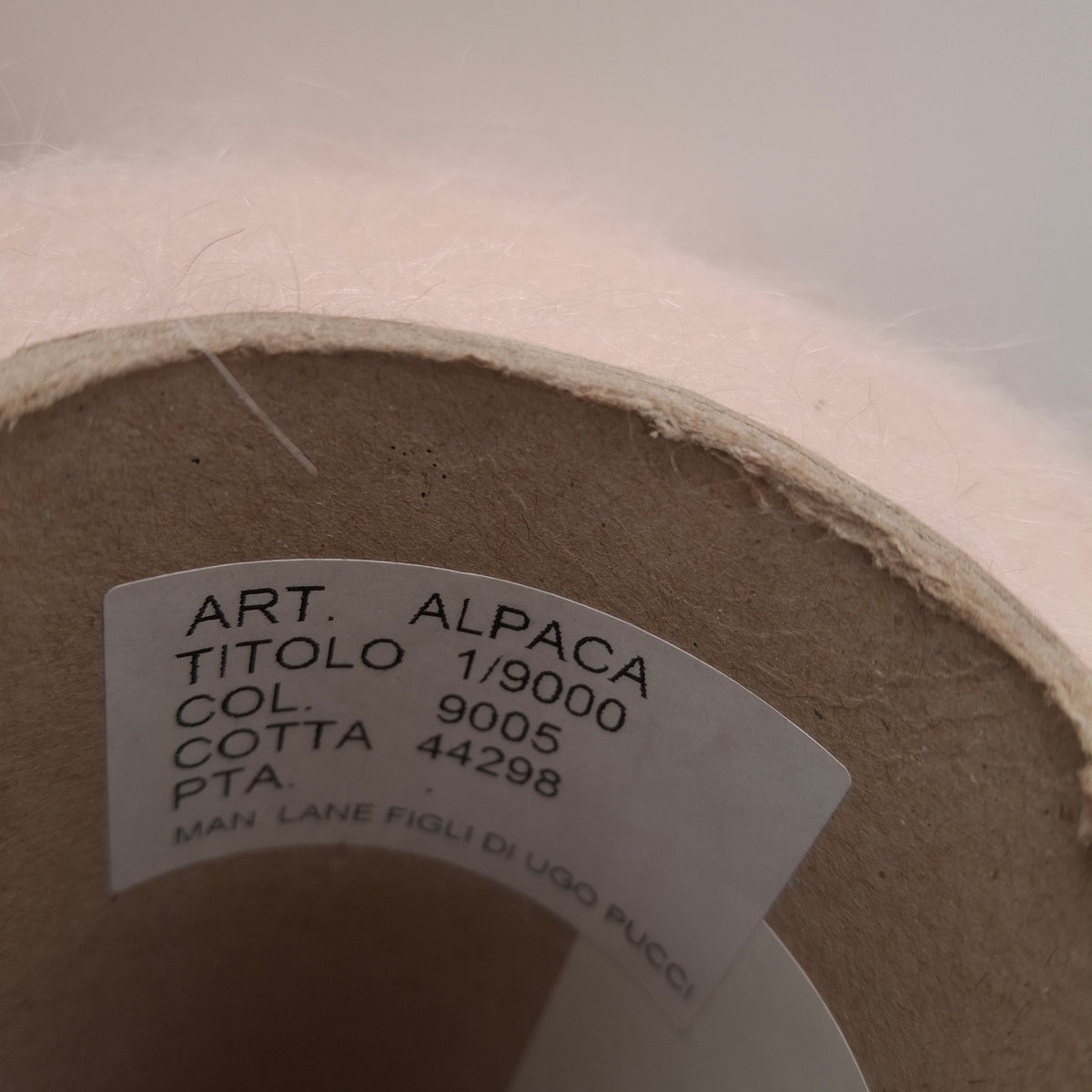 490g Brushed Alpaca soft Italian yarn color Beige Nude N.1366