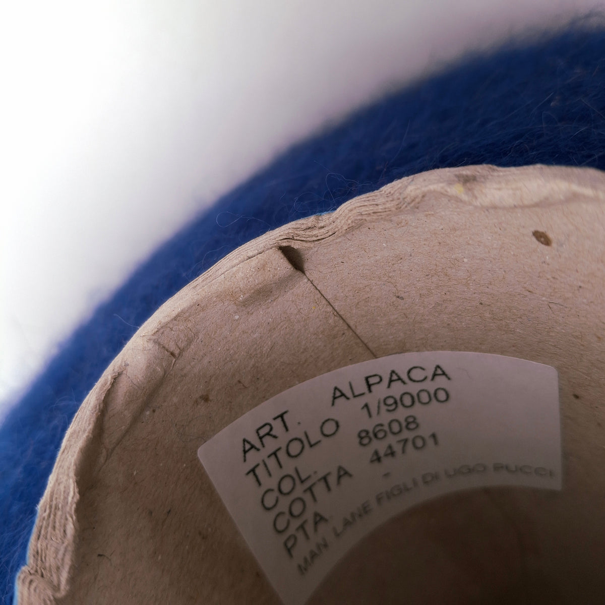 100g Hilo italiano suave de Alpaca cepillada color Azul N.1361
