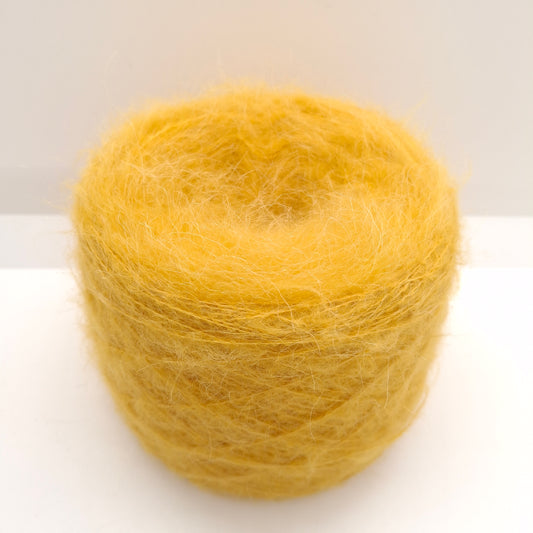 100 g weiches italienisches Garn aus gebürstetem Alpaka, Farbe Gelb N.1359
