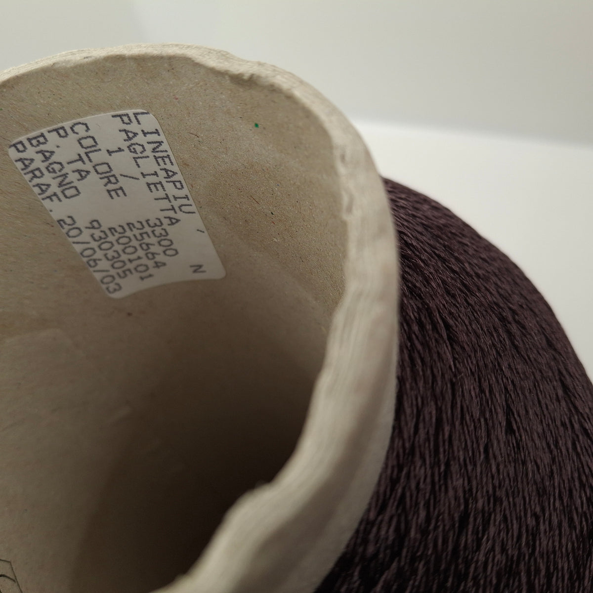 Viscosa 100% filato italiano colore Marrone Lucido  N.1371