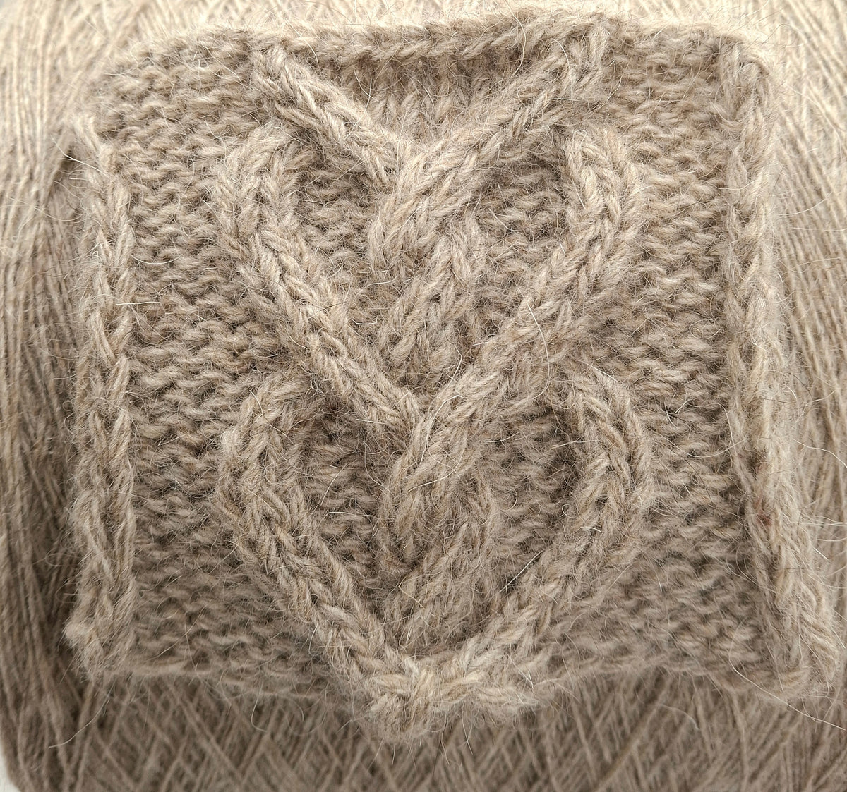 100g Alpaca wool Italian yarn color Gray N.1391