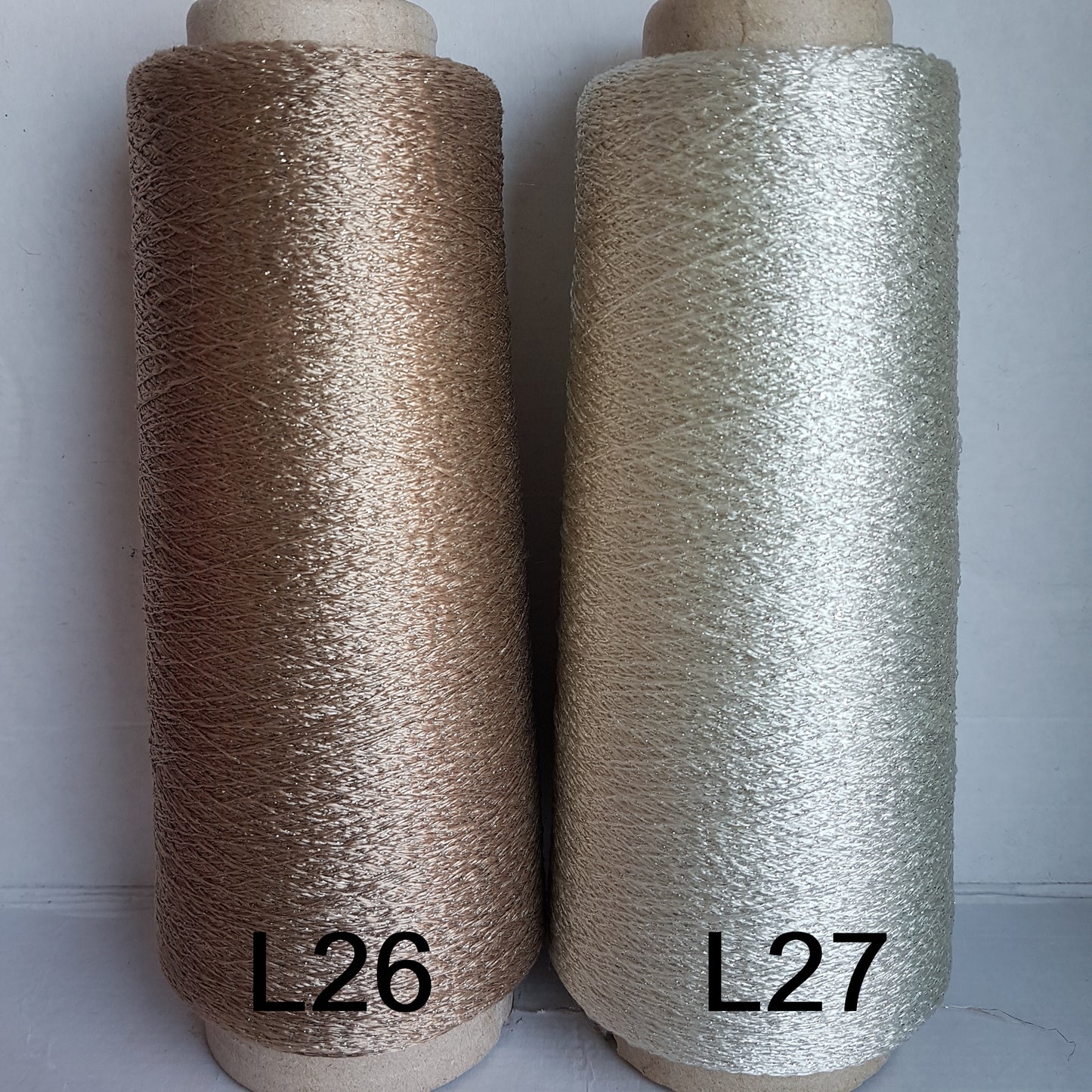 Lurex italienisches Garn Elfenbein Farbe Beige L26-L27