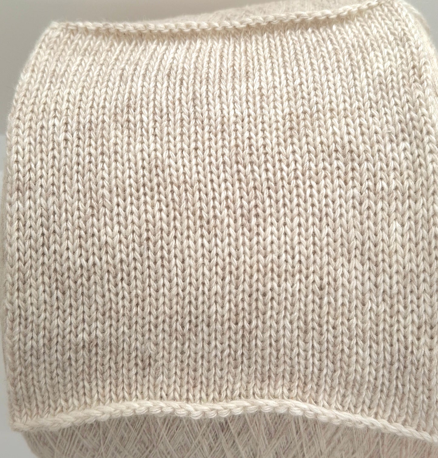 Merino Wool Viscose Italian yarn color Raw Beige Mélange N.1077