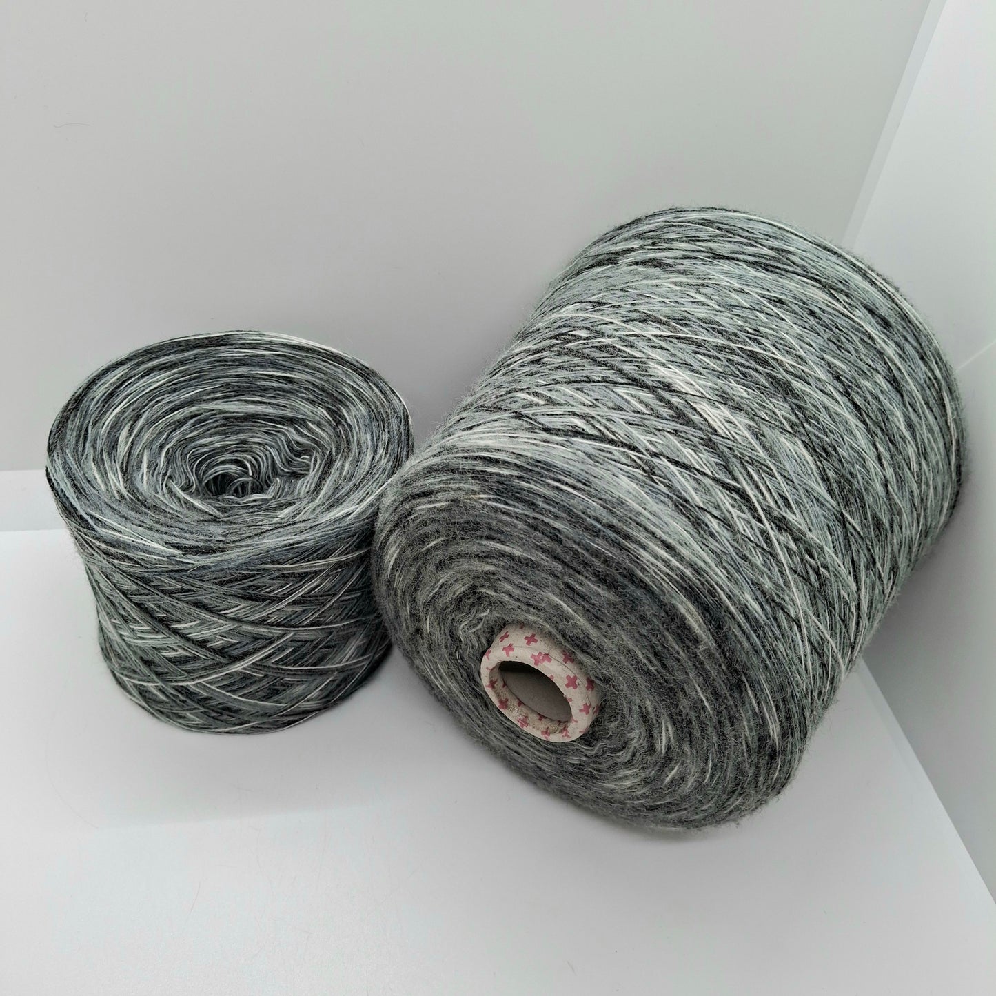 100g Soft Wool Italian Yarn Color Black Grey White Mélange N.1099