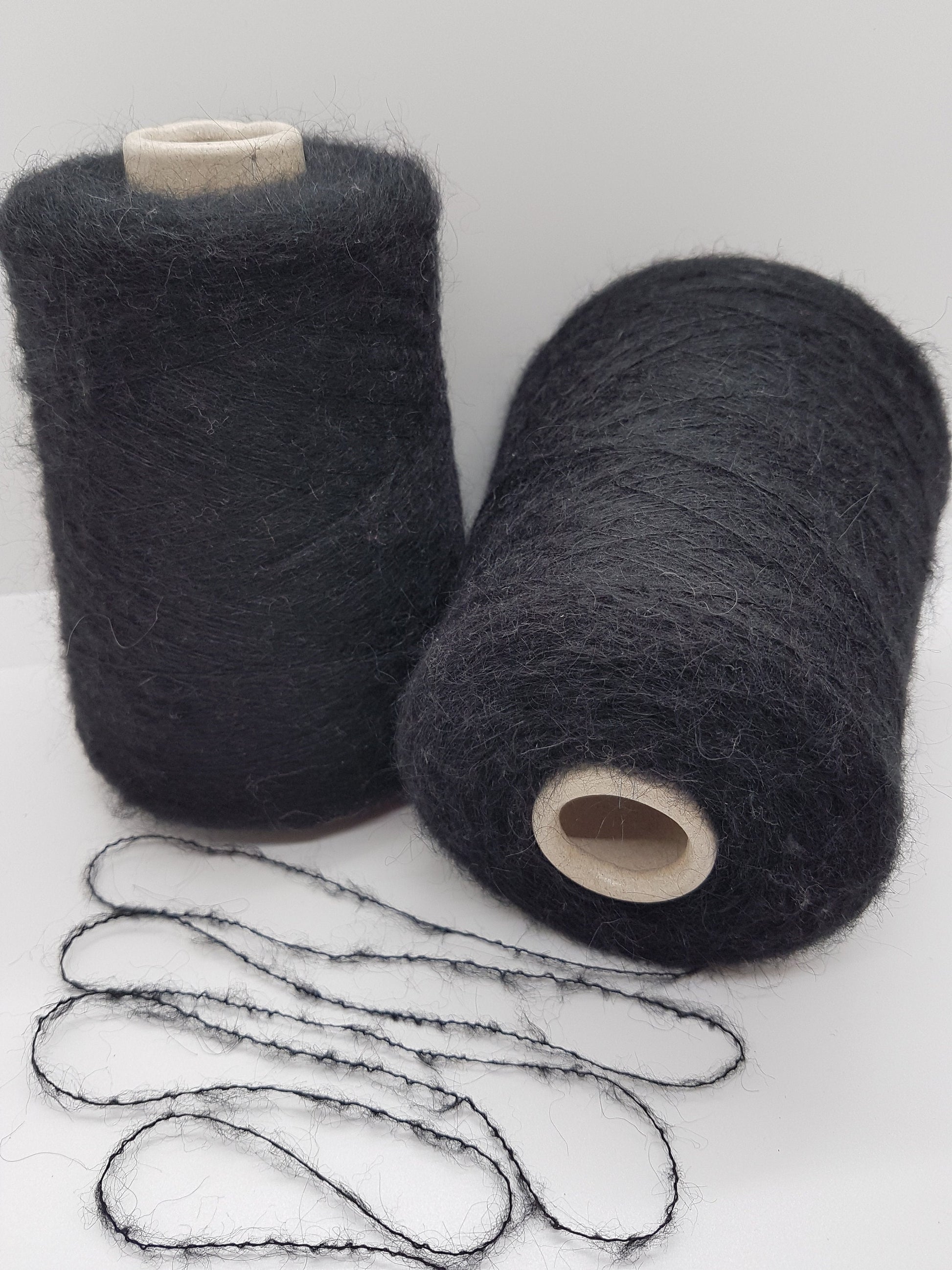 270g-350g Kid Mohair Soft Italian Knitting Yarn color Black in cone N.10