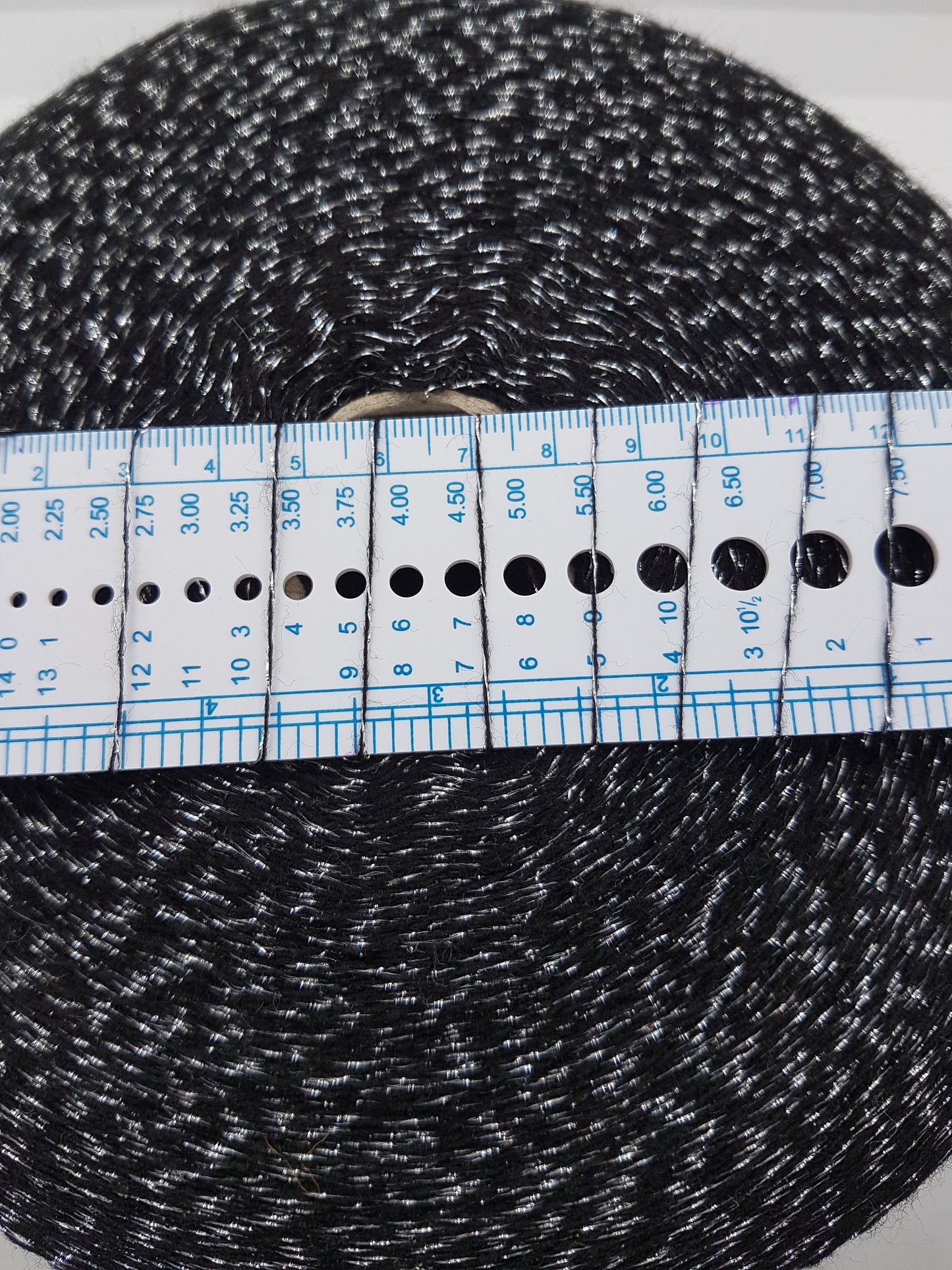 25-50-100g Wool Lurex Italian Knitting Yarn color Black&Silver N.34